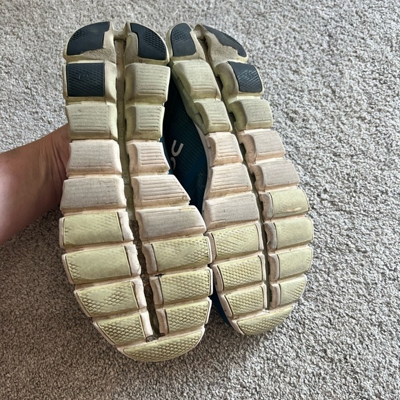 On Cloud 5 Mens Size 11 Blue Mesh Athletic Running Walking Gym Sneakers Shoes - Picture 4 of 7